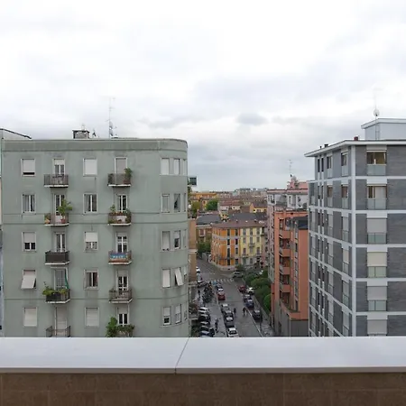 アパート New & Bright Balcony Flat By Station *