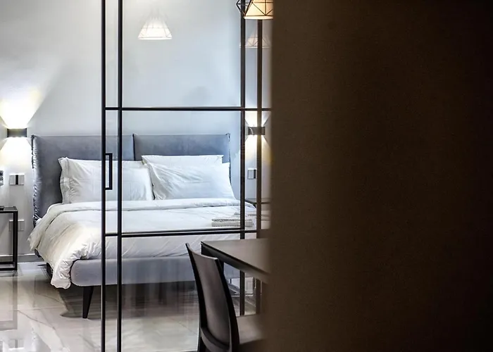 Apartment New & Bright Balcony Flat By Station Mailand